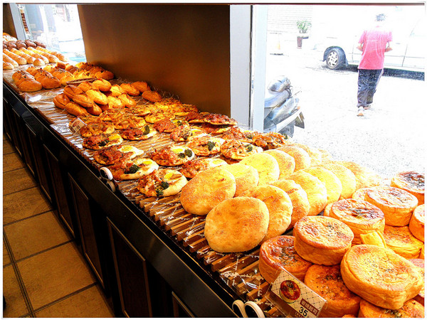 天使貝可 天然酵母手感烘焙: 【GoTainan試吃活動邀約】蝦米? 麵包裡面有波霸奶茶? 〞伯爵波霸奶茶〞登場~_天使貝可