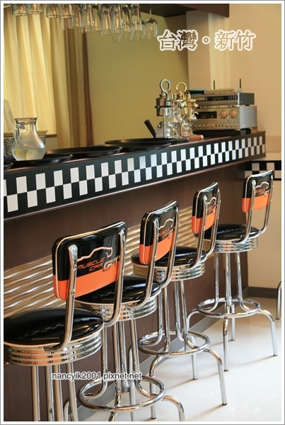 Lo Sir復古車莊園:來個不一樣的下午茶吧!【Lo Sir復古車莊園】