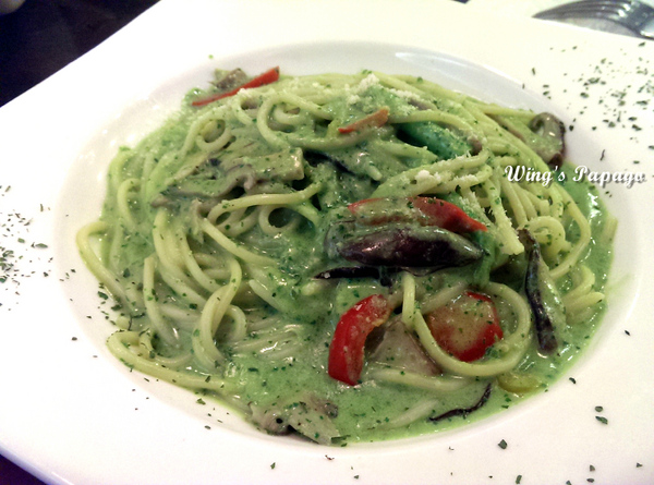 薩吧義麵洋食坊：【東門站】平價美味義麵。薩吧義麵洋食坊