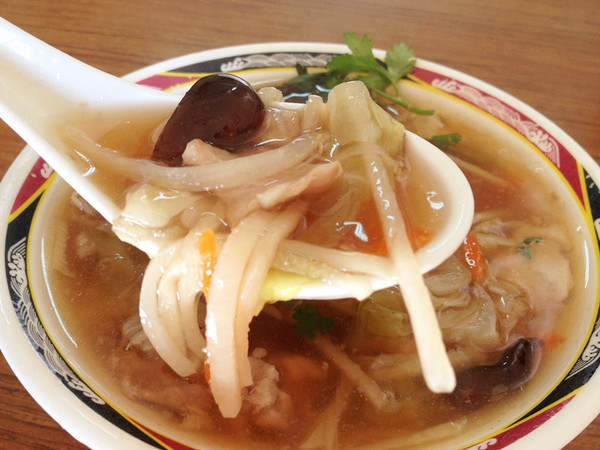 澎湖嫂肉粽專賣店:馬公♬粽葉飄香20載銅板小吃 澎湖嫂肉粽專賣店