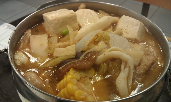 三姨臭豆腐(三姨素食):三姨素食~素食界的銅板美食餐廳