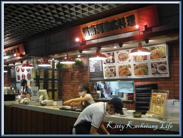 新光三越-左營店:【高雄】新光三越高鐵左營店地下美食街