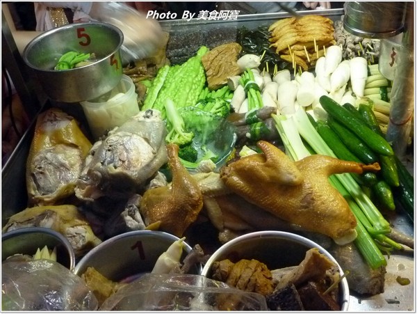 紅花麻辣鹽水雞:【台北市】名人推薦排隊美食「紅花麻辣鹽水雞」