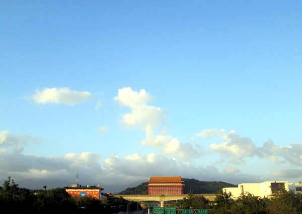 cm20131019___c9efef07e7f4b759f7c8abb5fa0