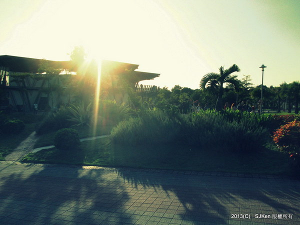 cm20131017___1796652fe01bb81b1bc3863d269