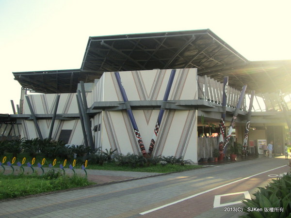 cm20131017___0cc044b47de98ae6126f24fcfb2