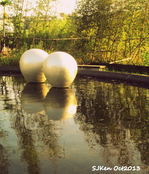 cm20131019___cd07f038ce63a68aaf0875e9b82