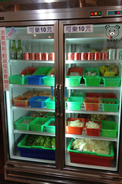 鍋神日式涮涮鍋(中原店)：桃園●中壢-鍋神日式涮涮鍋~高CP值火鍋!!!160元吃到飽~!!還有飲料、冰淇淋、綠豆湯~=D