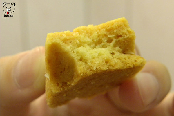 絲酥入扣:南投●草屯-絲酥入叩~心型的山藥鳳梨酥耶~!!酸酸甜甜好滋味~❤