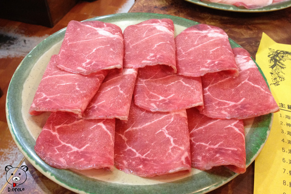 鍋神日式涮涮鍋(中原店)：桃園●中壢-鍋神日式涮涮鍋~高CP值火鍋!!!160元吃到飽~!!還有飲料、冰淇淋、綠豆湯~=D