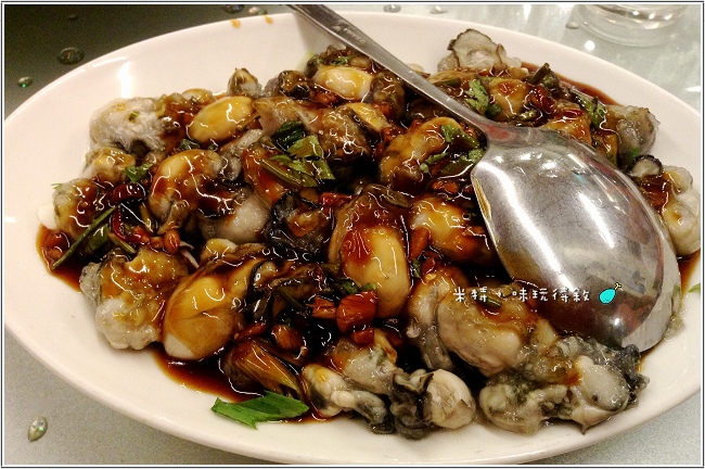 米特,味玩待敘部落格 © MEAT76|2013-07-14|美食記【新北‧萬里】三明美食|龜吼漁港海邊餐廳|便宜新鮮又好吃的海產料理006.jpg