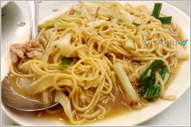 米特,味玩待敘部落格 © MEAT76|2013-07-14|美食記【新北‧萬里】三明美食|龜吼漁港海邊餐廳|便宜新鮮又好吃的海產料理009.jpg