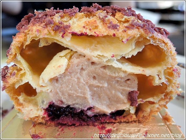 黑醋栗親子泡芙包栗子卡士達2