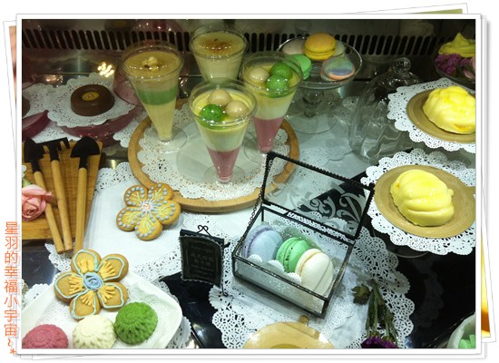 8巷23號:【星羽愛美食-台中】遇見幸福感的道地義式冰淇淋~我在『8巷23號』等你。