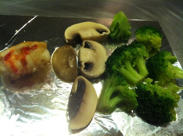 金地氈鐵板燒餐廳：【星羽愛美食-台中】老字號鐵板燒~金地氈鐵板燒