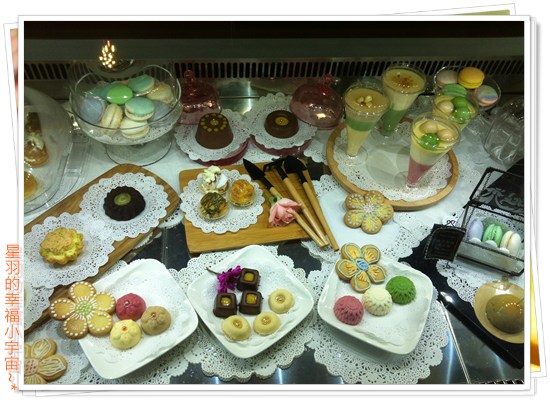 8巷23號:【星羽愛美食-台中】遇見幸福感的道地義式冰淇淋~我在『8巷23號』等你。