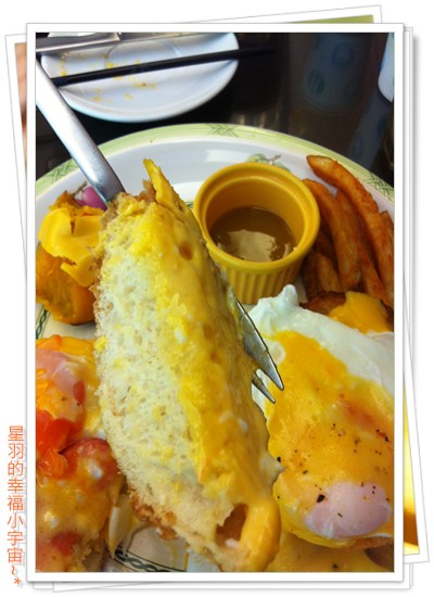 久慶咖啡。早午餐：【星羽愛美食-台中】終於吃到好吃的班尼迪克蛋~久慶早午餐。
