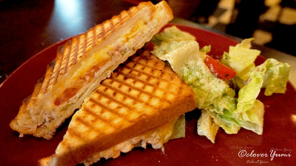 三隻獅子英國餐廳：及時行樂『三隻獅子英國餐廳』巧遇史丹利大叔-集食行樂廣場