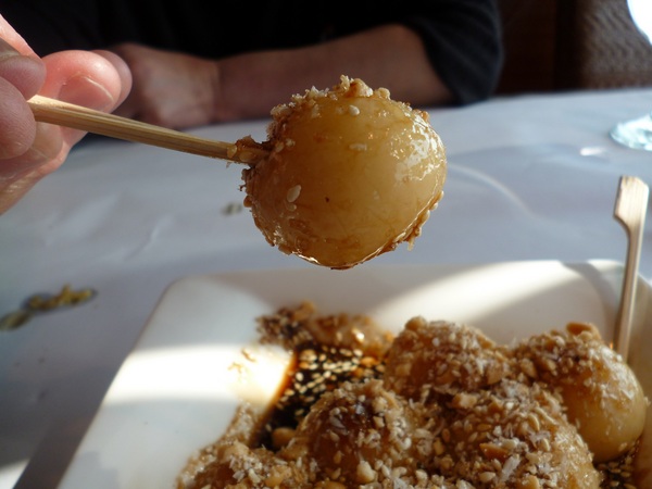 鳥窩窩私房菜(名統百貨店)：蒜泥白肉也能當衣架曬---鳥窩窩私房菜名統百貨店