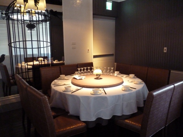 鳥窩窩私房菜(名統百貨店):蒜泥白肉也能當衣架曬---鳥窩窩私房菜名統百貨店