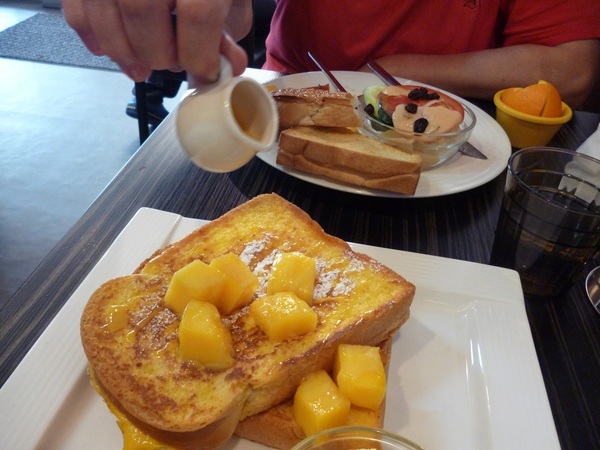 鯊魚咬土司(撫順店)：跟著鯊魚咬土司--鯊魚咬土司撫順店初体驗