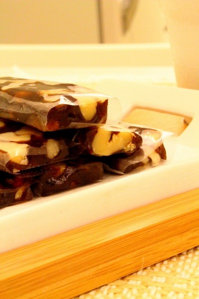 皇家手工棗泥核桃糕:【試吃。網購。豚】皇家手工棗泥核桃糕 拍胸脯保證絕對不黏牙(網購,宅配,手工,可素食,團購熱門商品)