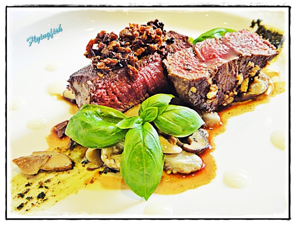 Trattoria Reggiano:✜ 吃它千遍也不厭倦滴創意義式餐桌 -「TR (Trattoria Reggiano) Taiwan」*0* ♪♫ ♩♬ ♥~…