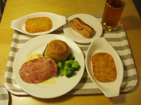 IKEA瑞典餐廳(桃園店)：IKEA 超值早餐~伊氣呀!鈔擲