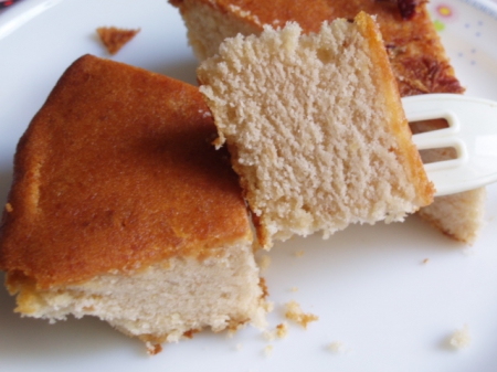 玫瑰蛋糕：玫瑰蛋糕～情人節的禮讚