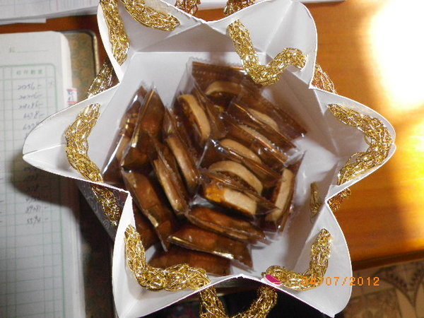 皇樓喜餅:【蘭舟酥】的魅力-酥、香、脆