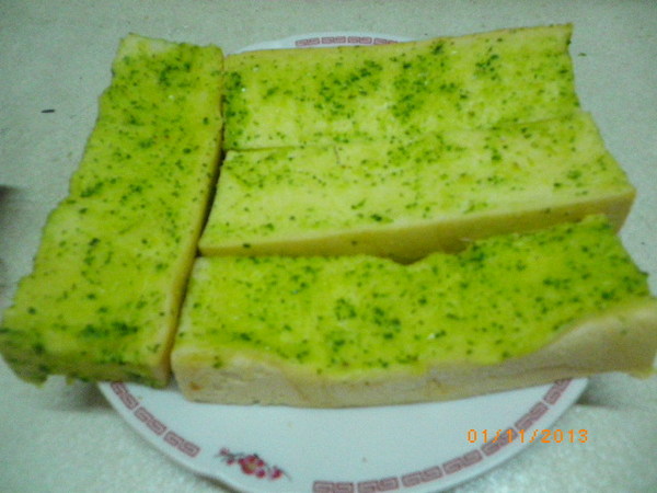 禾馬烘焙:酥脆爽口的蒜香條˙一口接一口捨不得罷休