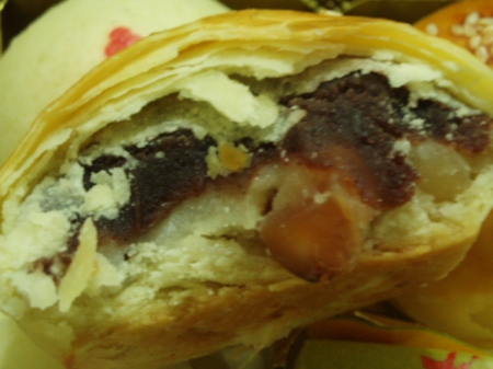 法桑淇斯綠豆椪：月亮代表我的心