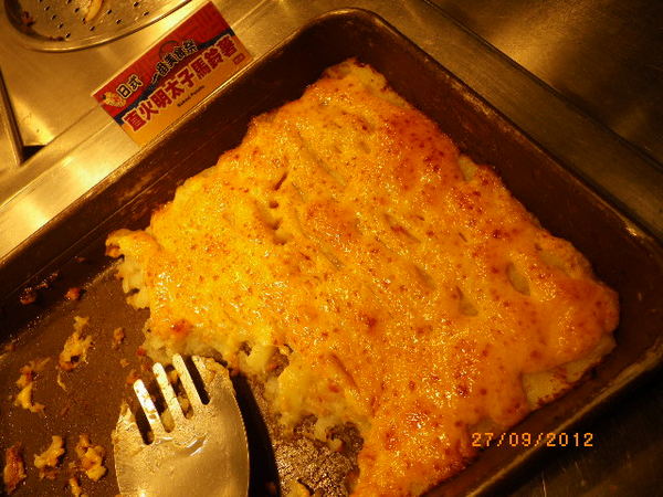 Pizza Hut 必勝客 歡樂吧(中壢中山店):『Pizza吃到飽!必勝客歡樂吧日本季』-幫丫頭餞行的好地方