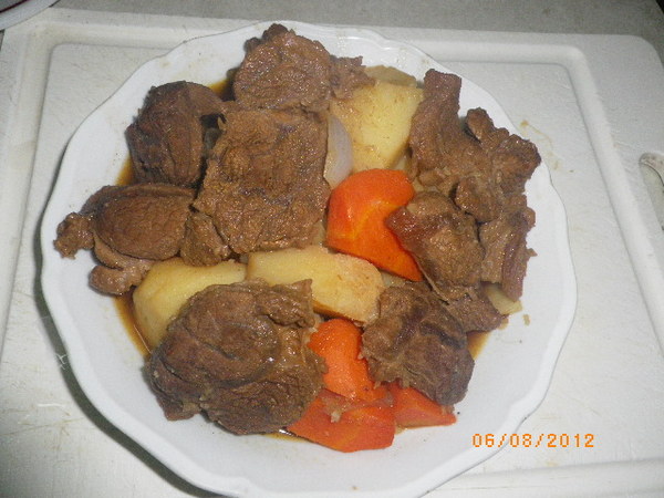 精彩100涮涮鍋‧黃牛肉麵：『精彩100涮涮鍋‧牛肉麵』伴手禮真精彩