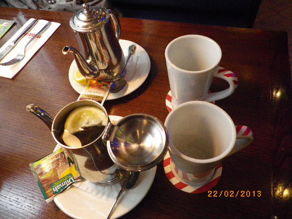 T.G.I. FRiDAY'S 傑克丹尼爾組合餐：三訪始得其門而入   溫馨美味的午餐約會