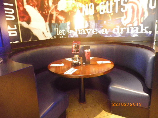 T.G.I. FRiDAY'S 傑克丹尼爾組合餐：三訪始得其門而入   溫馨美味的午餐約會