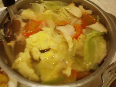 全家福客家菜館(桃園店)：[全家福]~紅線牽餐難嚥