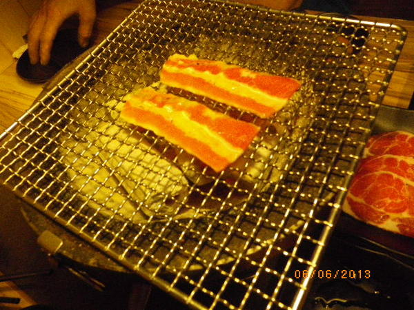 田季發爺燒肉(中壢店):『田季發爺燒肉』「燒肉」與「生蠔」吃到飽