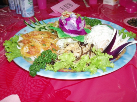 阿忠外燴：陸光新城B區歲末團聚～品質有夠差