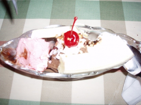 班格斯美式碳烤牛排餐廳(桃園店)：生日快樂～扭轉乾坤