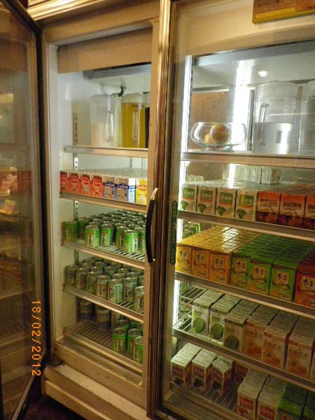 台灣桃園國際機場中國信託貴賓室:出國前休養生息的免費招待所