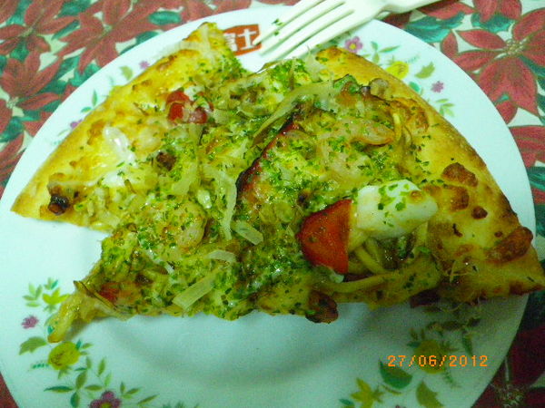 台灣達美樂:達美樂『大阪燒Pizza』令人驚豔的美日混搭風