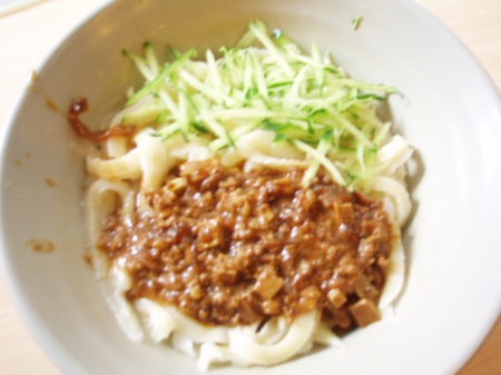 一品山西刀削麵之家(永康店)：2009網路人氣第一名【一品山西刀削麵之家】