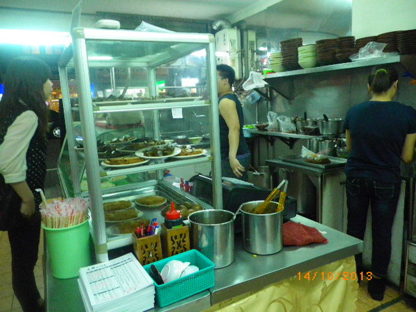 志明牛肉麵館：團購卷32-志明牛肉麵