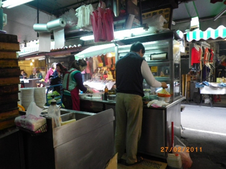 南門市場米粉湯： [南門市場]美味小吃～米粉湯