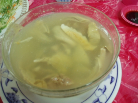 阿忠外燴：陸光新城B區歲末團聚～品質有夠差