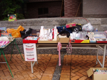 陸光新城【跳蚤市場】賀新春：陸光新城【跳蚤市場】賀新春