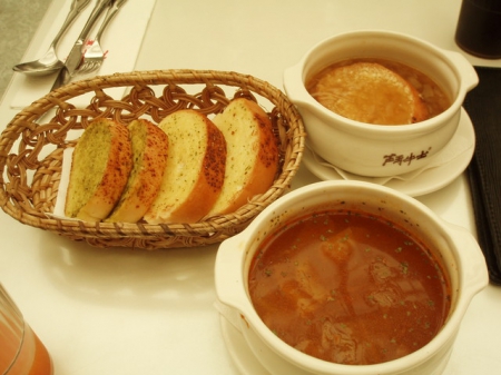 鬥牛士(愛買店)：母親節的饗宴～鬥牛士肋排餐