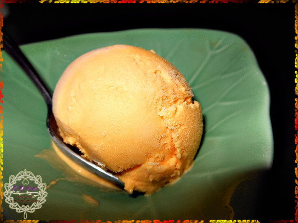 20餐後甜點 - 芒果冰淇淋