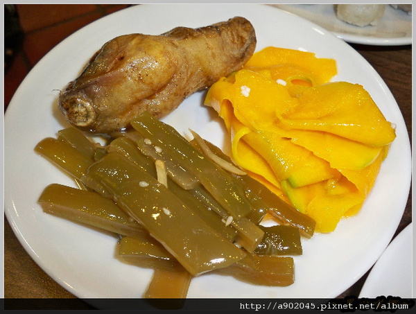 烤地瓜、青木瓜、涼拌海帶